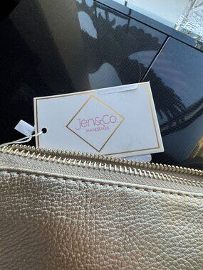 Jen & Co Vegan Gold Metallic Bag wristlet with compartments